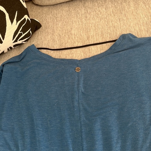 💙PrAna T-shirt - Picture 3 of 4